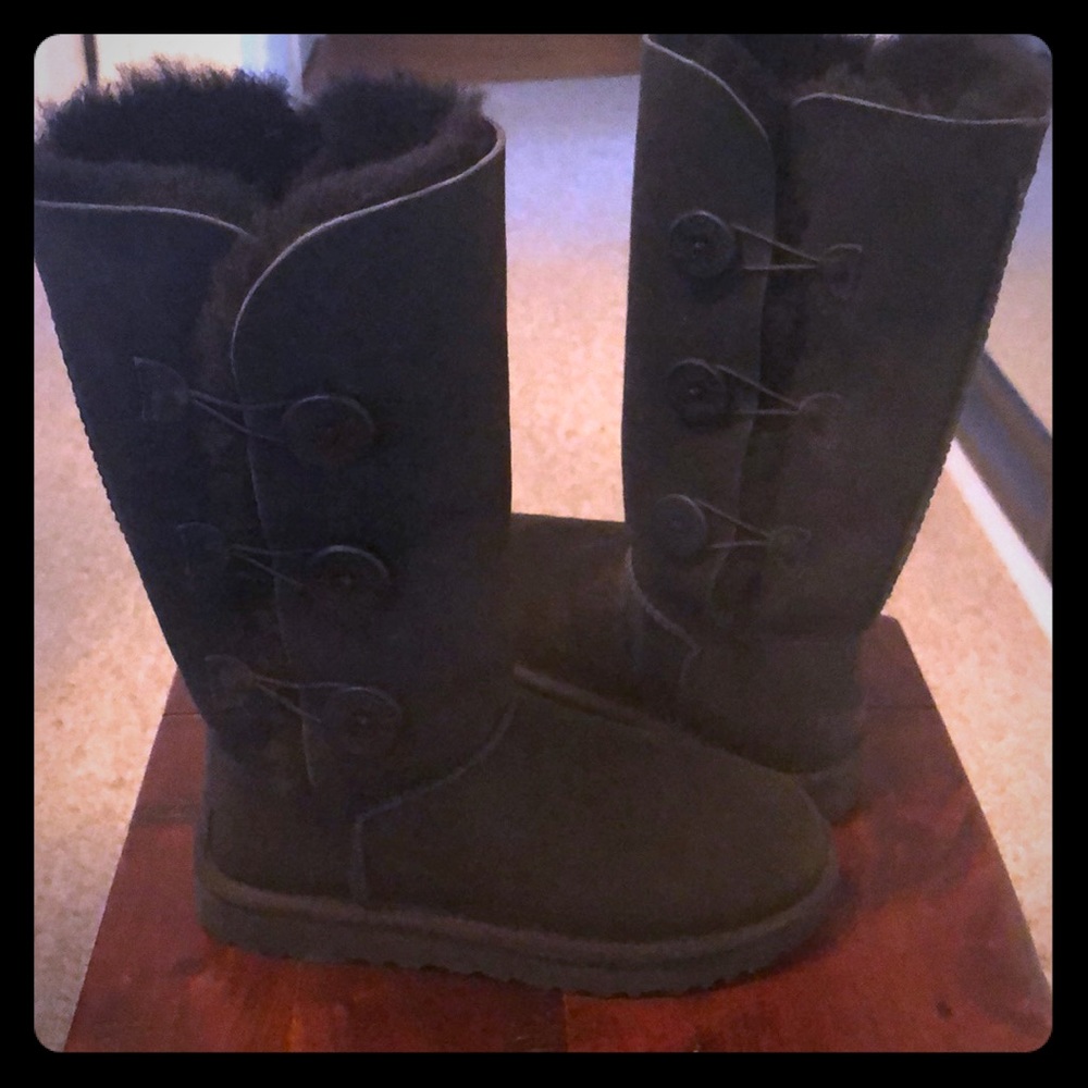 Ugg black boots